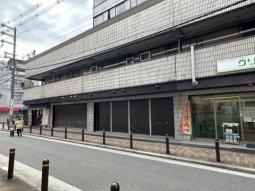 駅チカ、間口が魅力の1階店舗！