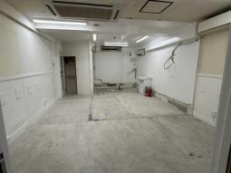 大型マンション1階店舗!